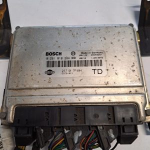 ECU Calculator motor Nissan Terrano 2.7TDI - COD  0281010284