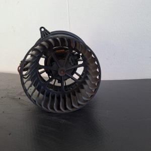 Aeroterma ventilator habitaclu 1.4 TDCI Ford Fiesta 5 - COD  1736005401