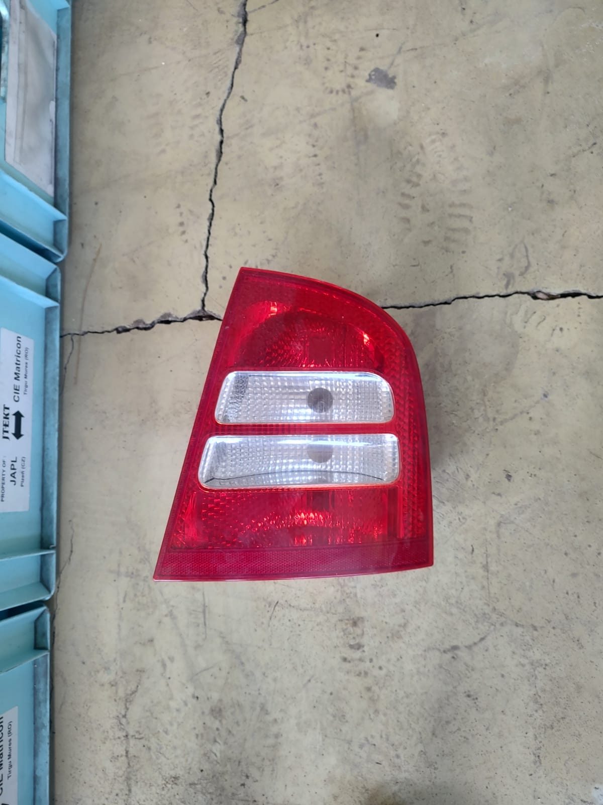 STOP DREAPTA SKODA OCTAVIA 1 COD 1U6945096 FACTURA SI GARANTIE