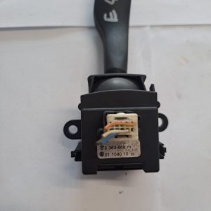 Maneta semnalizare Bmw 3, E46 - COD 8363668