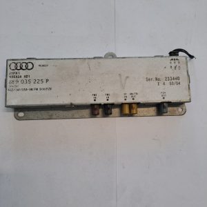 Amplificator antena radio Audi A4 B6 - COD 8E9035225P - imagine 2