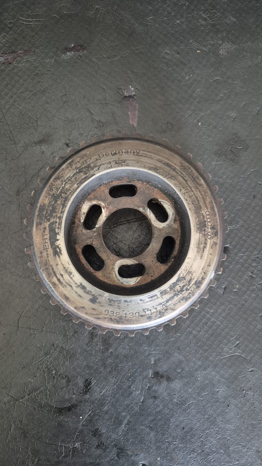 Fulie pompa injectie 1.9 tdi ALH Seat Leon 1  COD 038130111A FACTURA SI GARANTIE