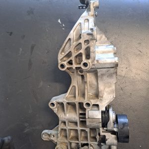 Suport accesorii VW Golf 6 1.6 TDI 77 kw motor CAY din 2009- 2013 - COD 03L903143K - imagine 2
