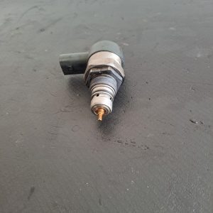 Regulator presiune combustibil Audi A3 8P 2003-2012 - COD 057130764H 0281002859