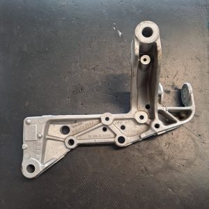 Suport brat trapez stanga fata VW Touran - COD 1K0199295F - imagine 2