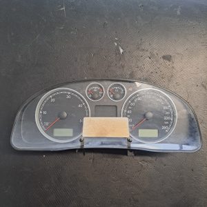 Ceasuri bord Volkswagen Passat B5.5 1.9 tdi - COD 3B0920 807A VDO