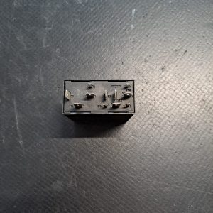 Releu stergatoare Skoda Octavia 1 - COD 4B0955531A - imagine 2