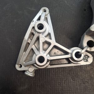 Suport compresor clima Opel Astra H 1.7 Cdti - COD 8972624630 - imagine 2