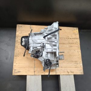 Cutie de viteze Renault Clio 3 - COD 7701723247 JH3128 / 8200372957