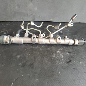 Rampa injectoare cu senzori Skoda Fabia 2 Combi (5J, 545), 1.2 TDI, CFW - COD  03P089