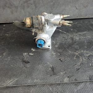 Distribuitor apa Vw Passat Variant (3B5) 1.9 TDI - COD 038121145