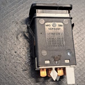 Buton avarii  Vw Golf 4 Variant (1J5) 1.9 TDI - COD 1J0953235J - imagine 3