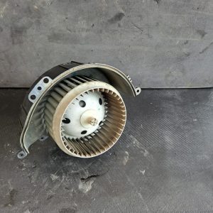 Motoras ventilator aeroterma habitaclu Opel Astra H 2004-2010 - COD 52407543 881060997