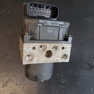 Modul pompa ABS SKODA FABIA Saloon (6Y3) [ 1999 - 2007 ] BOSCH - COD 0265222006 0265800003 OEM 6Q0614117E 6Q0907379G - imagine 2