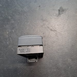Butoane comanda geamuri sofer Audi A4 (8K2, B8) [Fabr 2008-2015]  - COD 8U0959851 - imagine 2