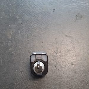 Buton reglaj oglinzi stanga Audi Q3 - COD 8u0959565c
