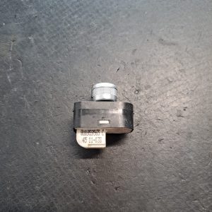 Buton reglaj oglinzi stanga Audi Q3 - COD 8u0959565c - imagine 2