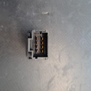 Buton avarie Renault MEGANE 1 1995 > 2006 2517405 1.6 16V (DA0B, DA04, DA11) Benzina - COD 2517405 - imagine 2