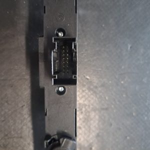 Buton avarii cu deschidere usi Opel Astra H - COD 13100107xe - imagine 2