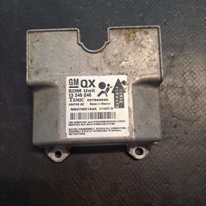 Calculator airbag Opel Zafira B - COD 13246046