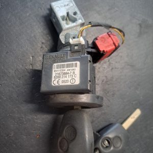 Contact cu cheie Renault Modus/ Clio 3  - COD 216738847b 8200214173c