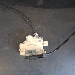 Broasca Usa dreapta spate VW Passat B6 - COD 3C4839016A