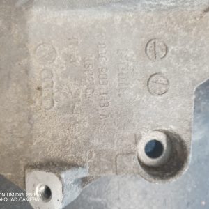 Suport alternator , VW Passat 2.0 tdi COD - 03G903143A - imagine 2