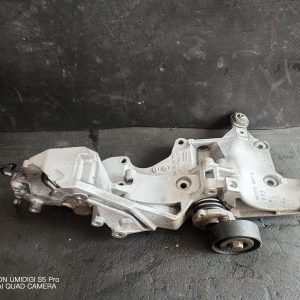 Suport accesorii , Audi Q5, CBAB CAGA,  2014 COD - 03L903143D - imagine 3