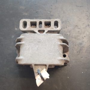 Tampon motor Volkswagen Golf 4 1.9 Motorina 2003 - COD 1J0199555AP