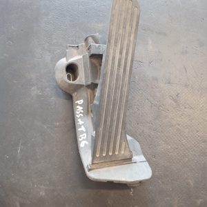 Pedala acceleratie  VW Golf 5 ,Passat B6 - COD 1K2721503M - imagine 2