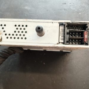 CD player auto Volkswagen Passat B5 (1996-2005 ) - COD 1j0035186D - imagine 2