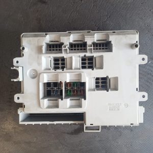 Bloc sigurante / relee BMW Seria 3 E90 2005 - COD 690662101 - imagine 2