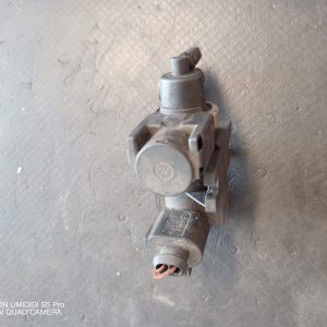 Supapa vacuum Audi A4 8E, 1.9tdi, AVF, AWX - COD  8E0906628C - imagine 2