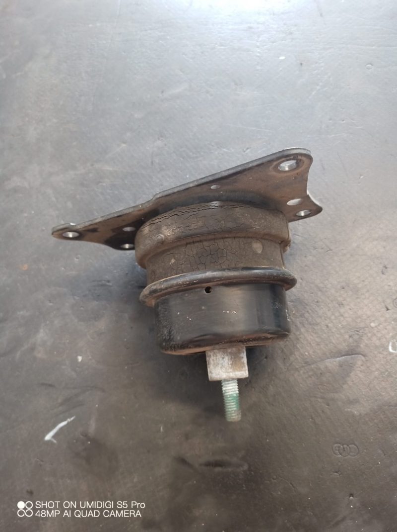 Tampon motor , Skoda Fabia (6Y) 1.9sdi, ASY COD -6Q0199262AN