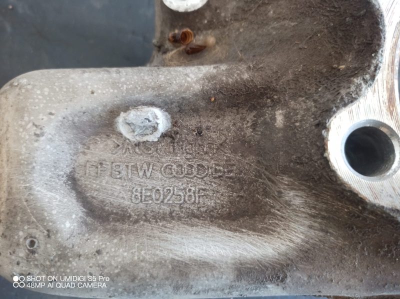 Fuzetă fata dreapta , AUDI A4 B7 , COD - 8E0258F - imagine 2