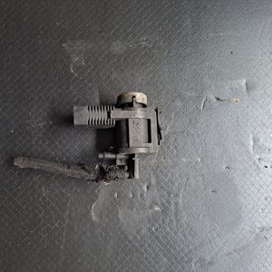 Supapa vacuum Volkswagen / Audi - COD 1j0906283c - imagine 2