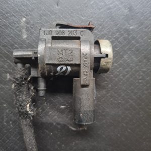 Supapa vacuum Volkswagen / Audi - COD 1j0906283c