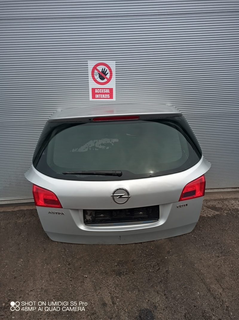 Haion complet cu stopuri , Opel Astra J , 2011