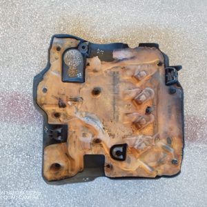 Capac motor, Peugeot 407 SW (6E) 1.6hdi COD- 03L103925AP - imagine 2