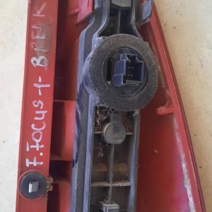 Stop spate stanga , Ford Focus 1 Break - imagine 2
