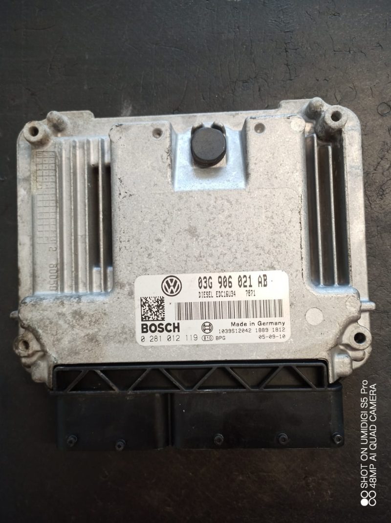 Calculator motor  / ECU, Volkswagen VW Passat B6 ,2005 - 2010 , wagon 5-usi COD -03g906021ab