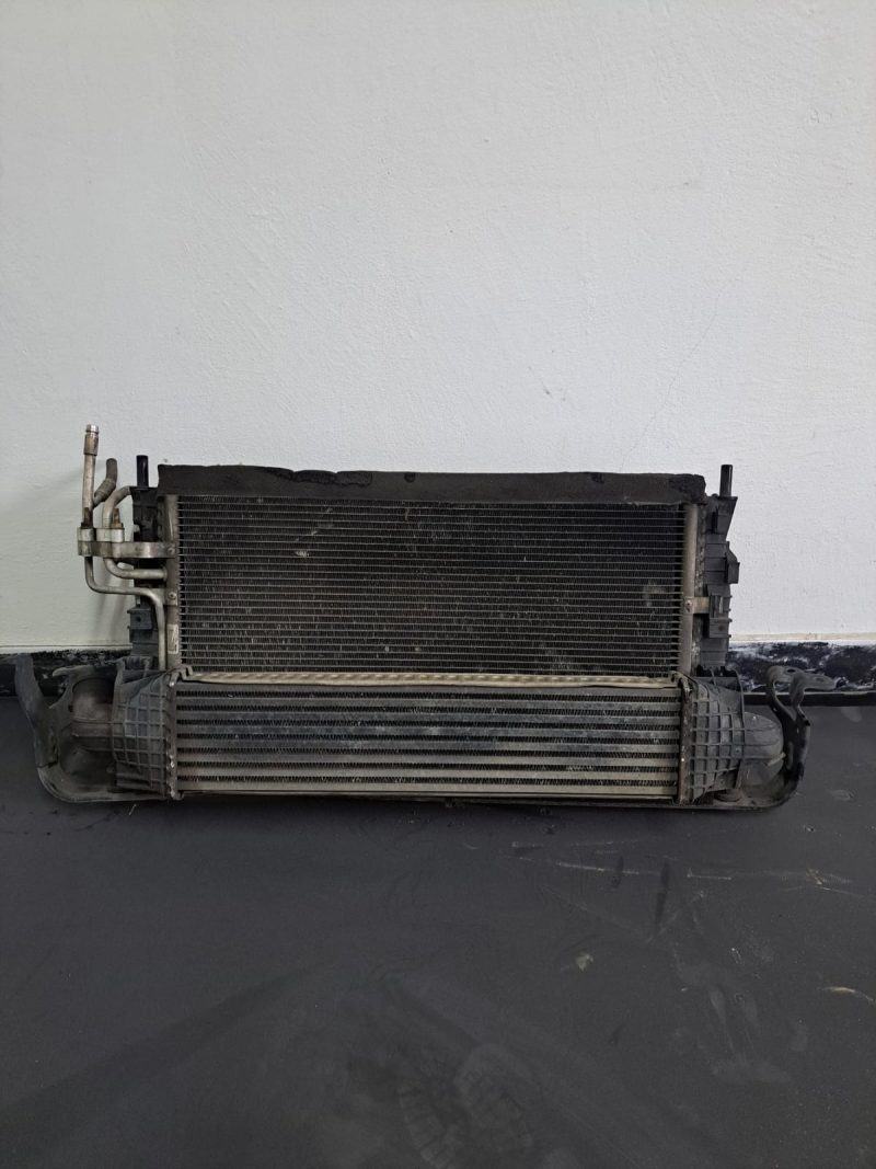 Radiator apa cu termocupla racire/ electroventilator/ radiator intercooler ,  Ford Focus 2 2004-2010 , 1.8 tdci COD -1137328148 / 3M5H-8005-TL