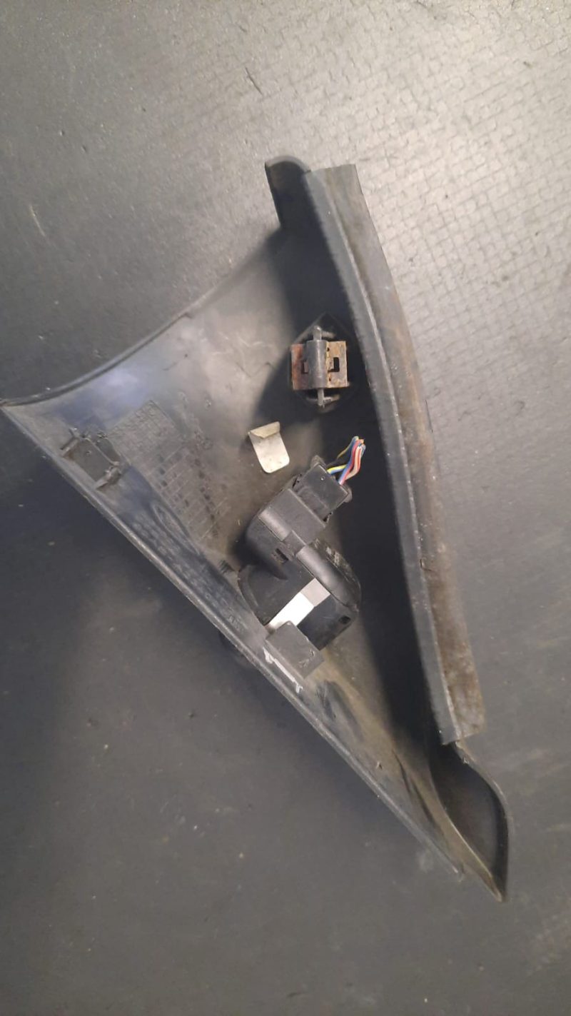 Buton reglaj oglinzi  , Ford Focus 1, 1998 - 2004 COD -98ab-a23409 - imagine 2