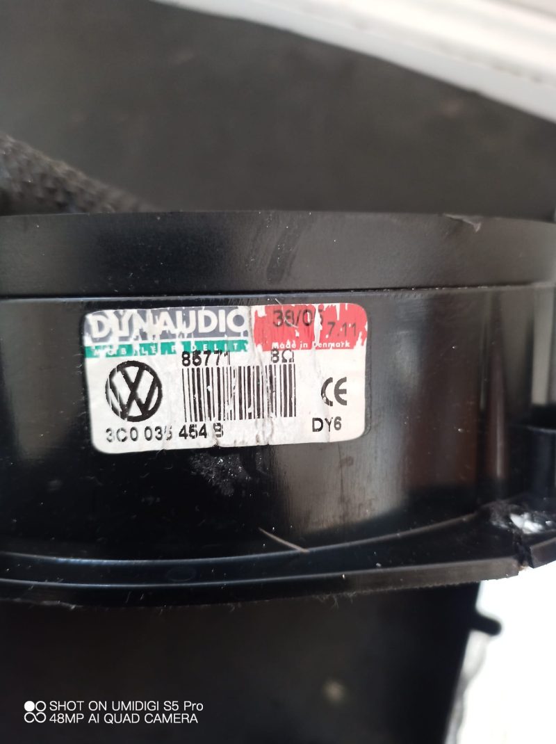 Sistem audio DYNAUDIO complet ,  Volkswagen Passat B6 , 2010  COD - 3C0035453B , 3C0035454B , 3C0035456A , 1K0035198B - imagine 5