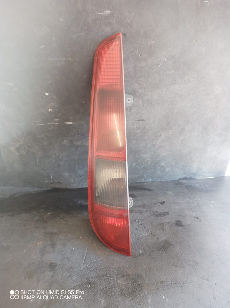 Stop lampa stanga , Ford Focus 2 , 1.6 TDCI , 2006 COD - 4M5113405F | 4M5113405C