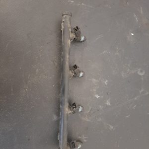 Rampa injectoare  ,  Renault Megane 1.4 16valve  COD -8200139674 - imagine 2
