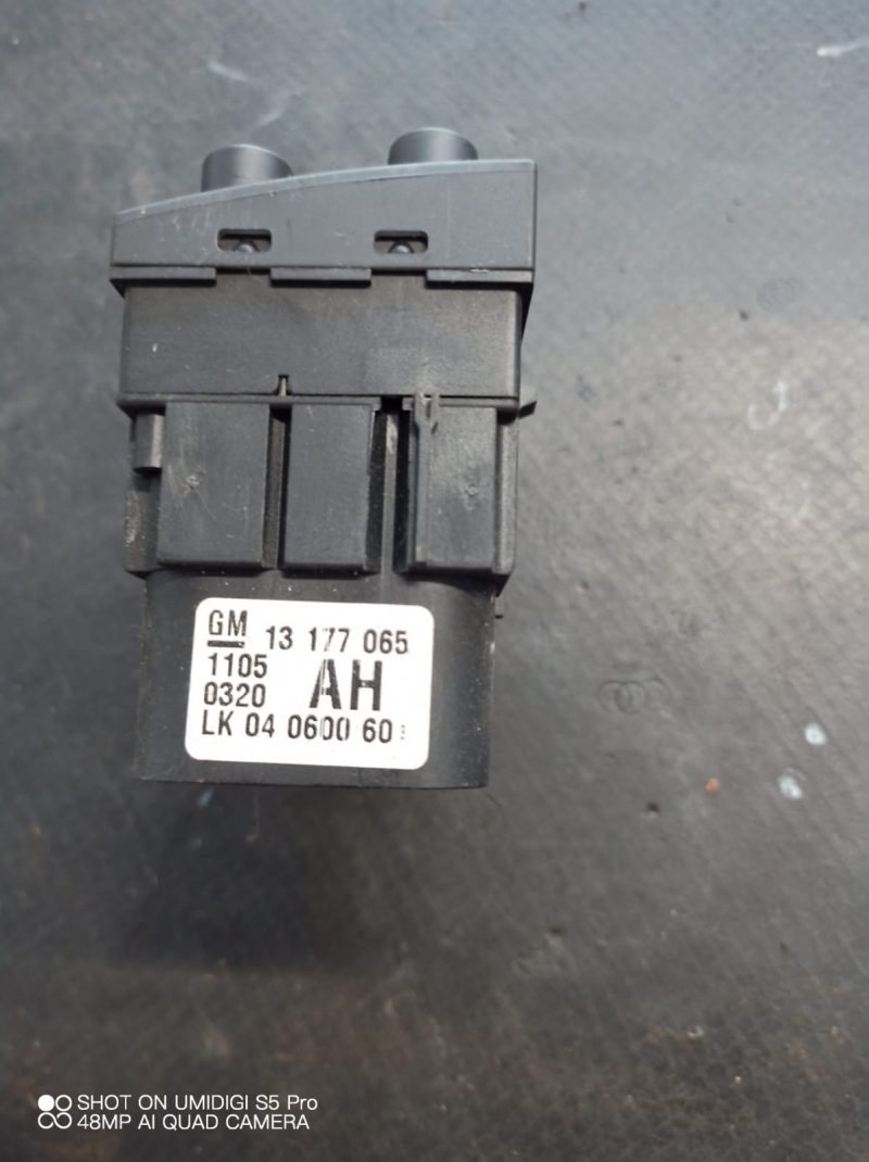 Bloc lumini fara proiectoare , Opel Meriva A , Vectra C , Signum COD-  93394756 13177065 - imagine 2