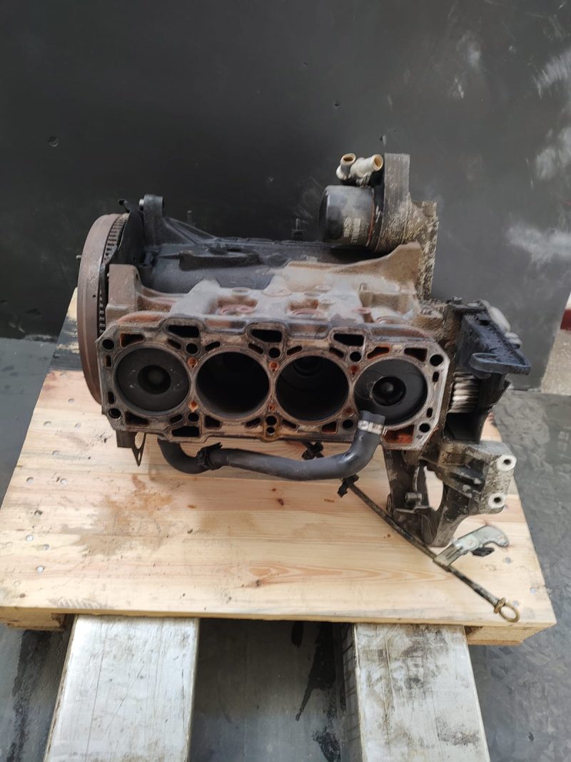 Bloc motor ambielat , Fiat, Alfa Romeo ,Suzuki Grand Vitara, Lancia,1.9 jtd - imagine 2