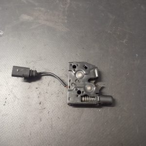 Broasca , mecanism inchidere capota , Audi Q3 , 2013 COD - 8U0823509