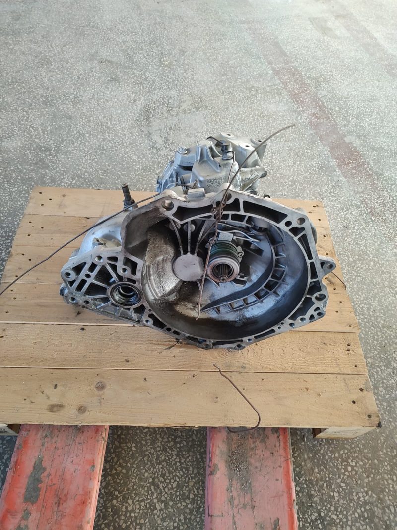 Cutie viteze 5 trepte , Opel Astra G, 1.6 benz Z16XE COD -90400209 0081226 GM 90400206